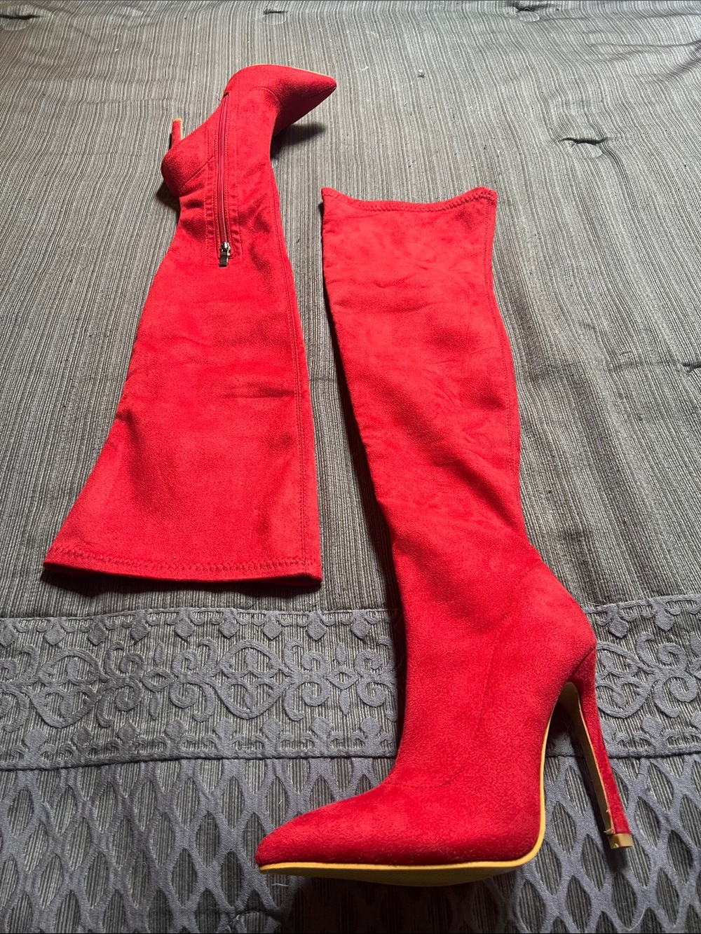 New never worn size 38 brand unknown